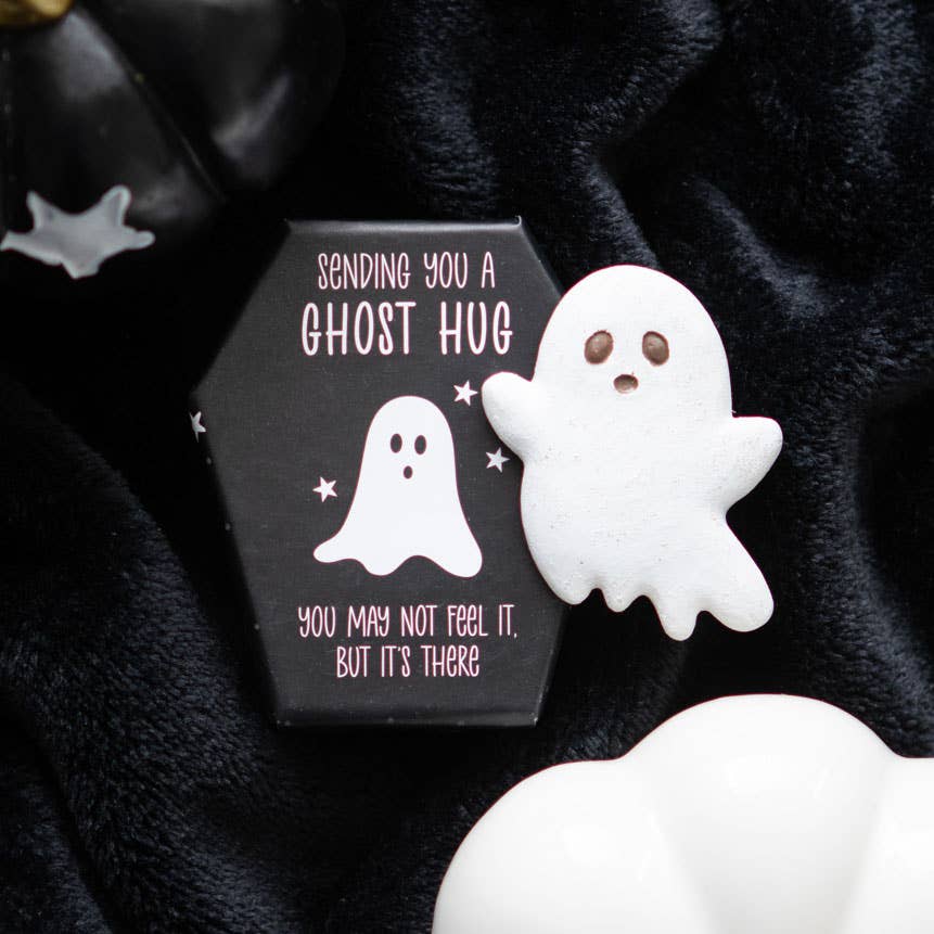 Set of 24 Halloween Ghost Hug Tokens in Display