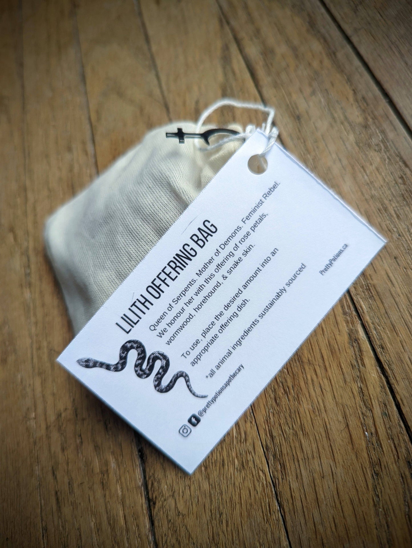 Deity Offering Bags: Hekate