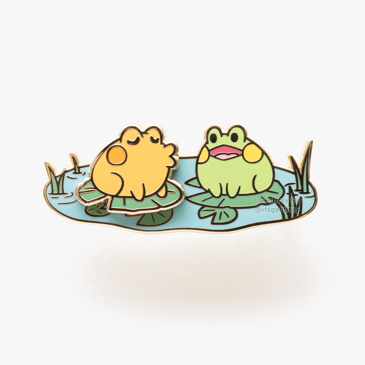 Kissing Frogs Sliding Hard Enamel Pin: A Grade
