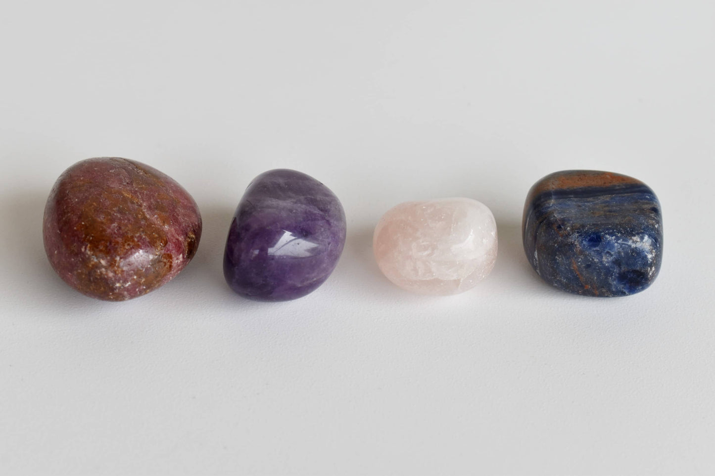 Attracting LOVE Crystal Set, Crystal Healing Love Gift Kit: SET2 (Tumbles+ Bracelet)