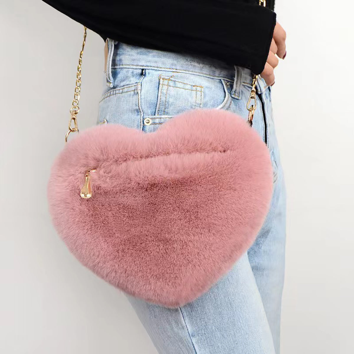 Heart Shaped Fluffy Shoulder Bag