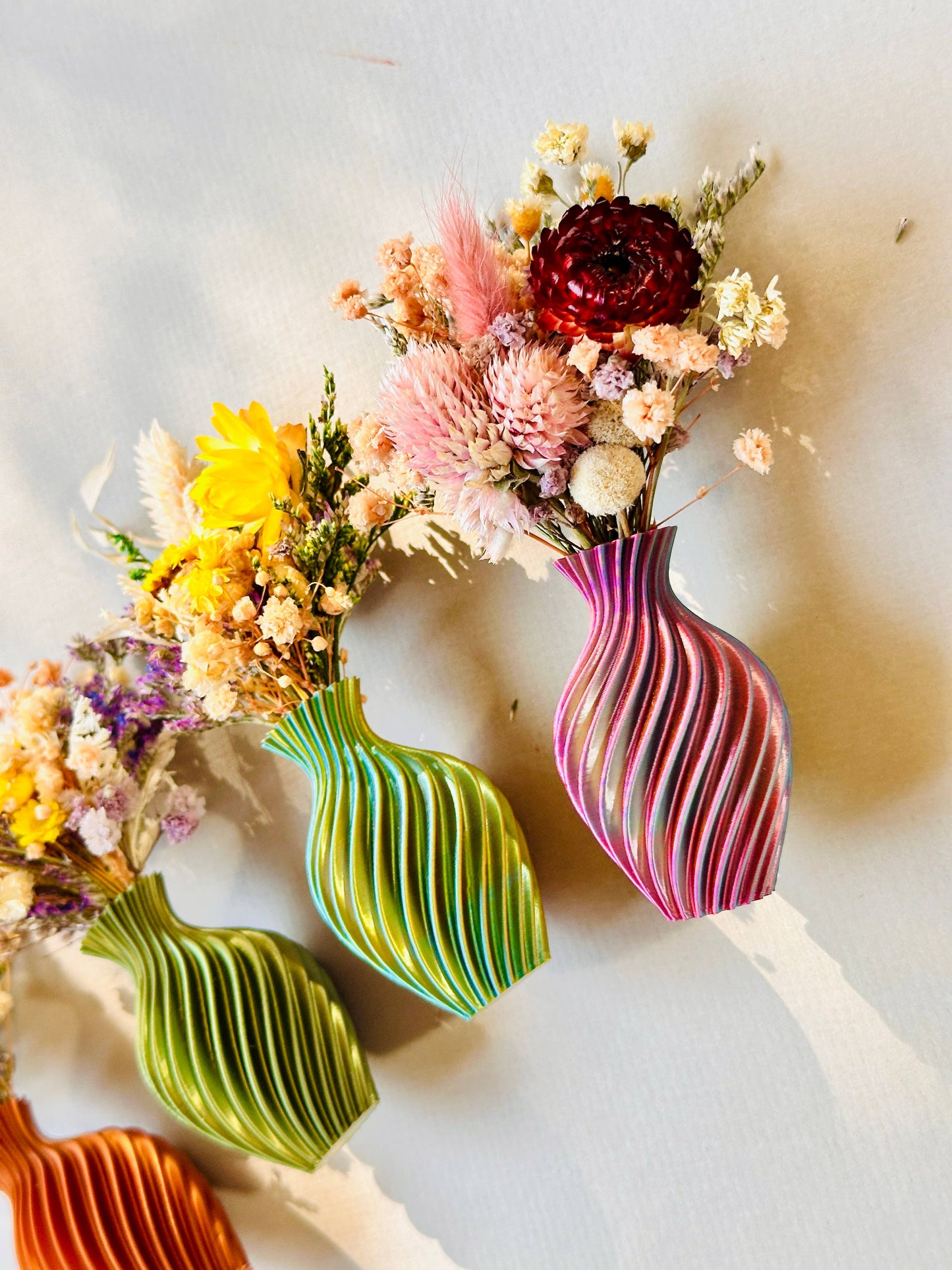 Mini Vase Magnet + Florals: Multi-Colored