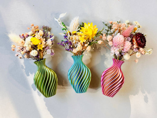 Mini Vase Magnet + Florals: Multi-Colored