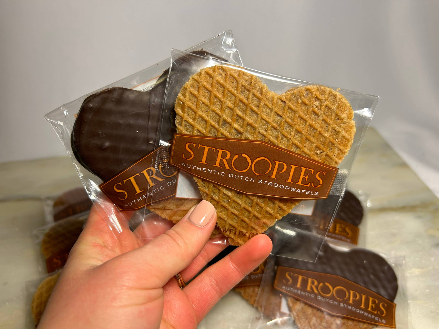 Stroopwafel Hearts: Single / Chocolate Sprinkle