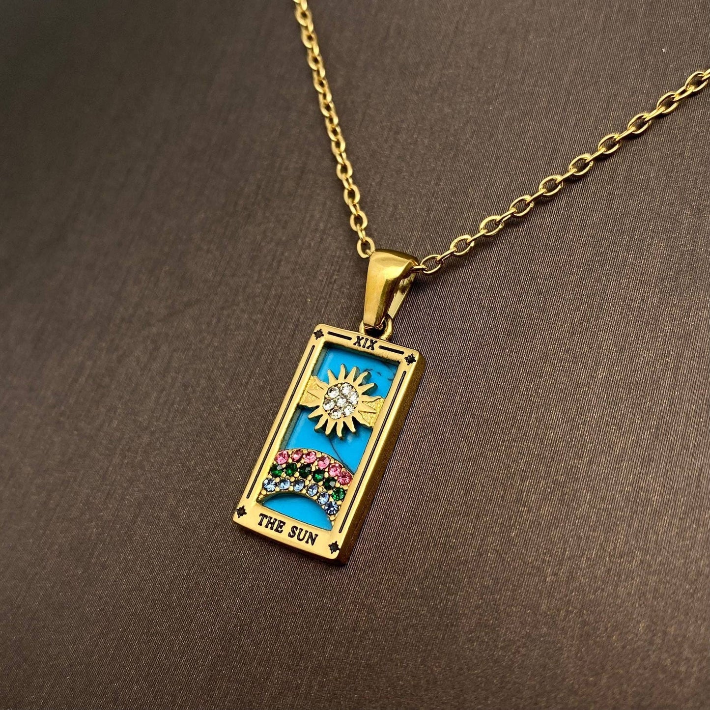 Star Moon Tarot 18K Gold Plated Steel Necklace - FGS/MS: The EMPRESS
