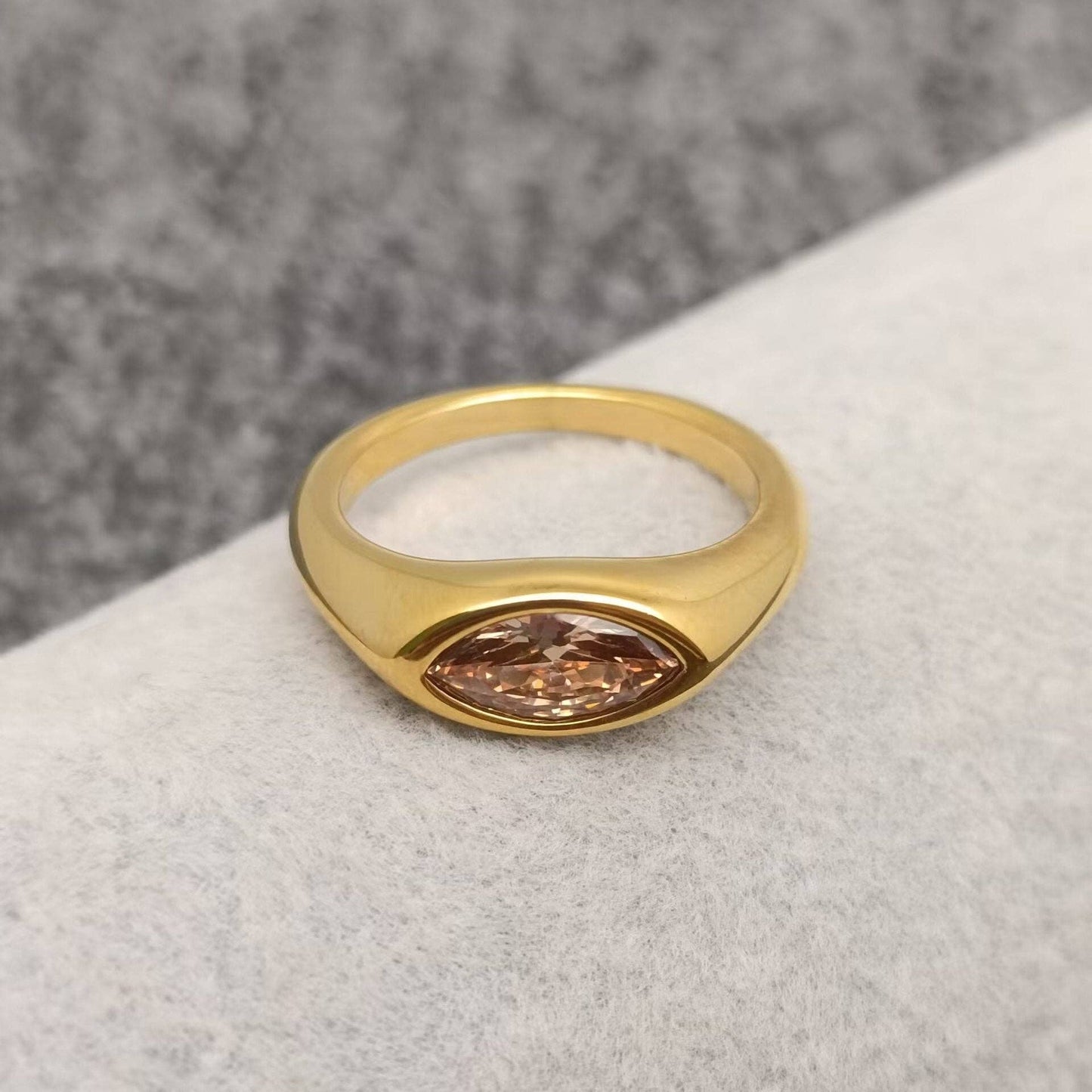 FGS - Horse Eye Zircon 18K Gold Plated Stainless Steel Ring: Champagne / 8