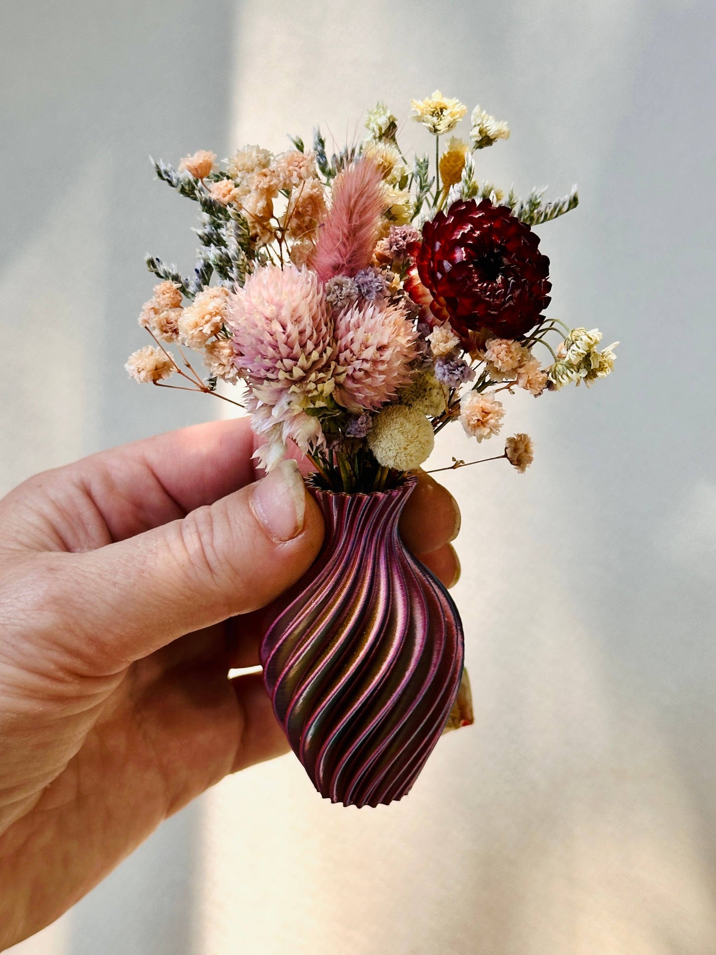 Mini Vase Magnet + Florals: Multi-Colored