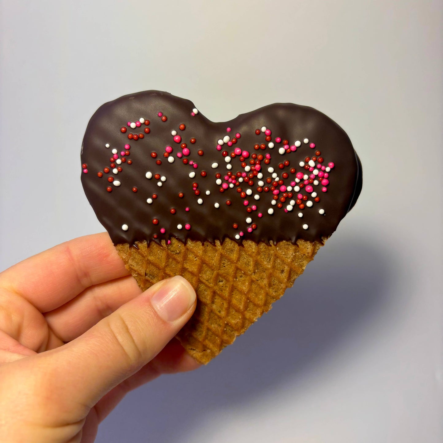 Stroopwafel Hearts: Single / Chocolate Sprinkle